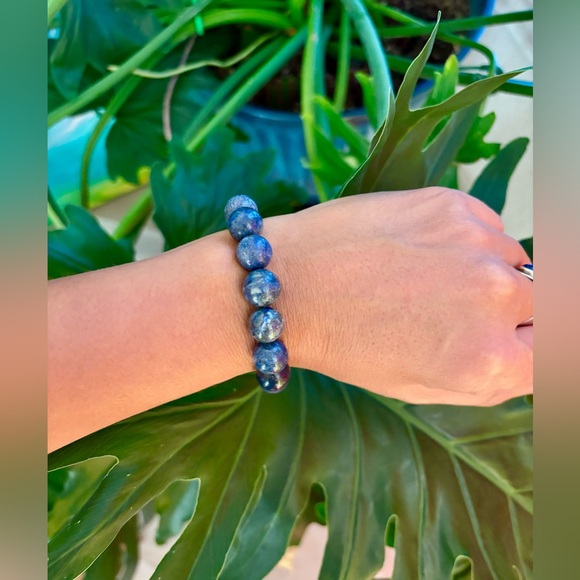 Lapis lazuli bracelet - Picture 2 of 3